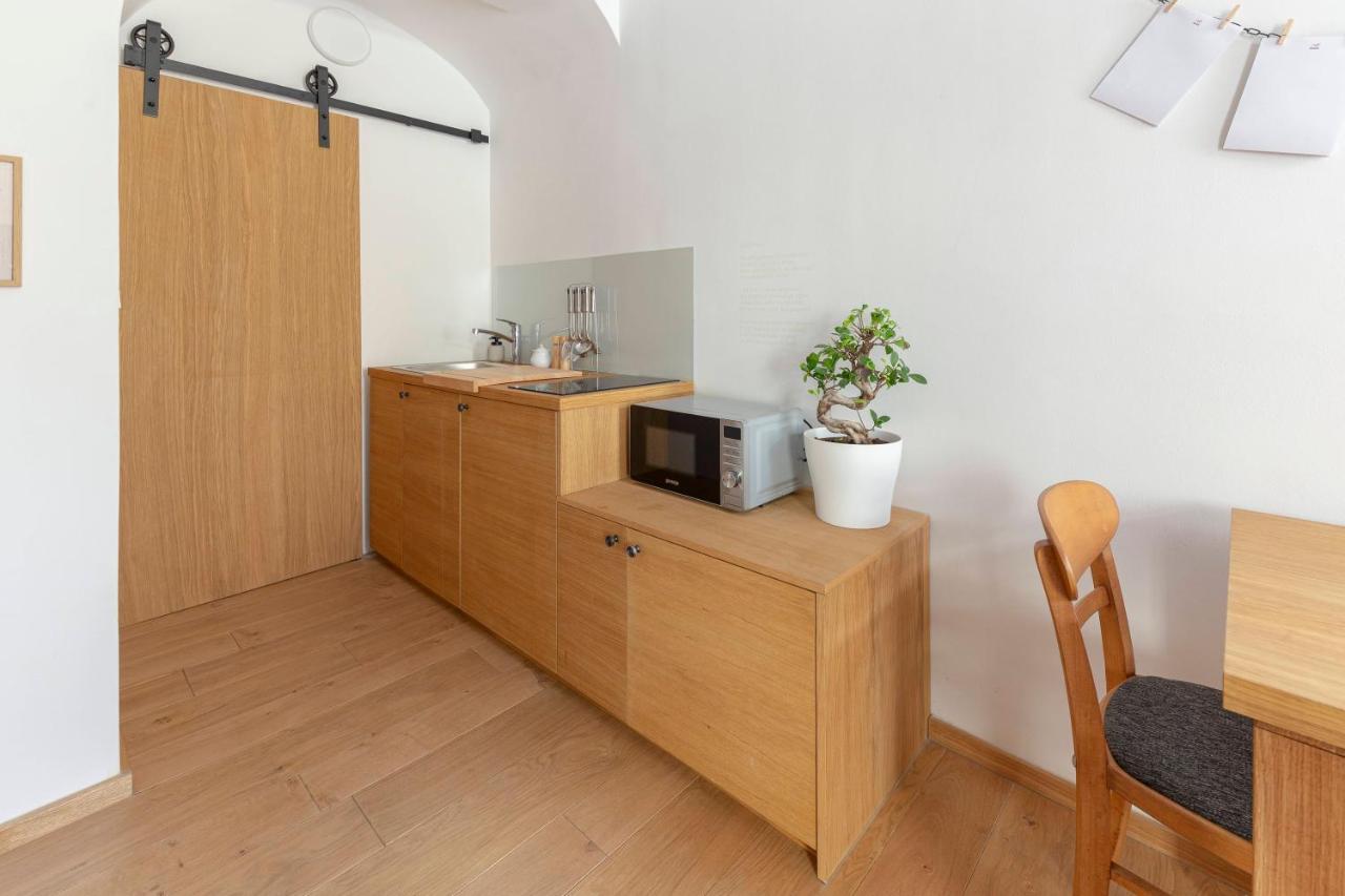 Apartma Jenkova Rezidenca Kranj Exterior photo
