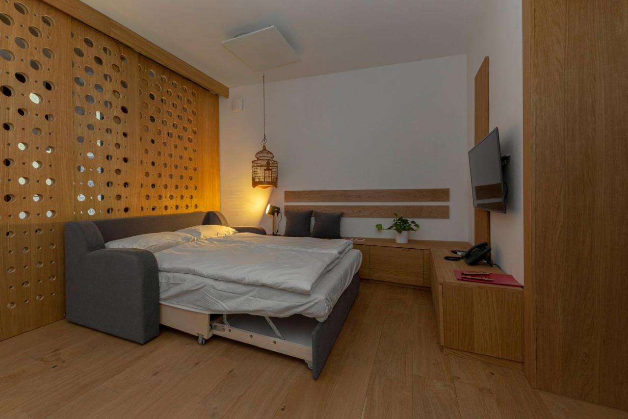Apartma Jenkova Rezidenca Kranj Exterior photo